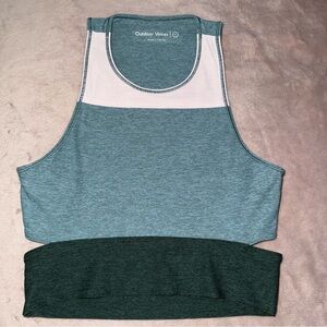 Outdoor voices Tri -tone slash back crop top size XS